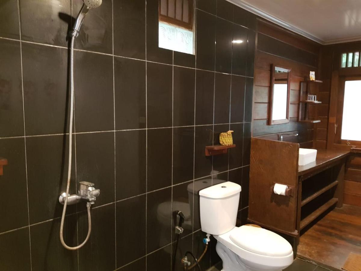 วายโว ไดฟ์ รีสอร์ต ราจา อัมพัต Hotel Rabia ภายนอก รูปภาพ