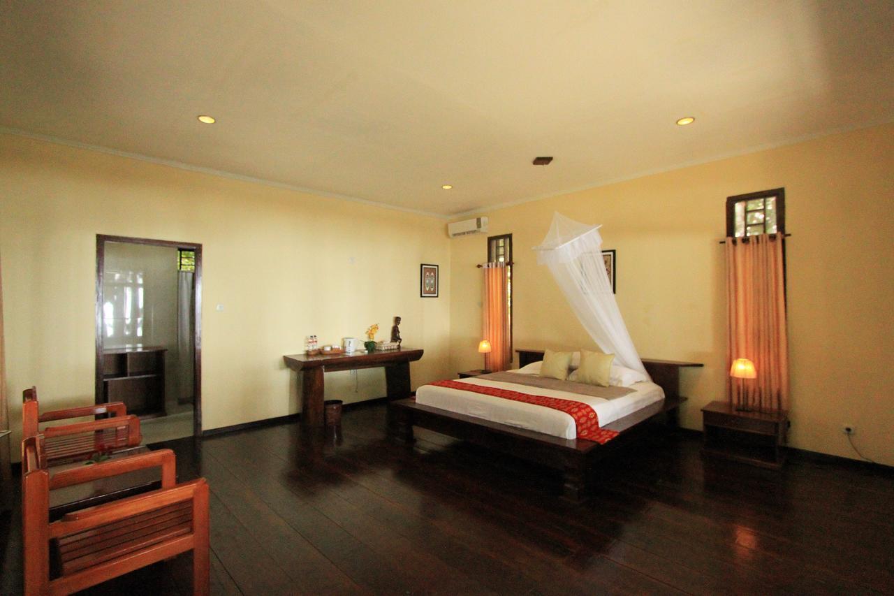 วายโว ไดฟ์ รีสอร์ต ราจา อัมพัต Hotel Rabia ภายนอก รูปภาพ