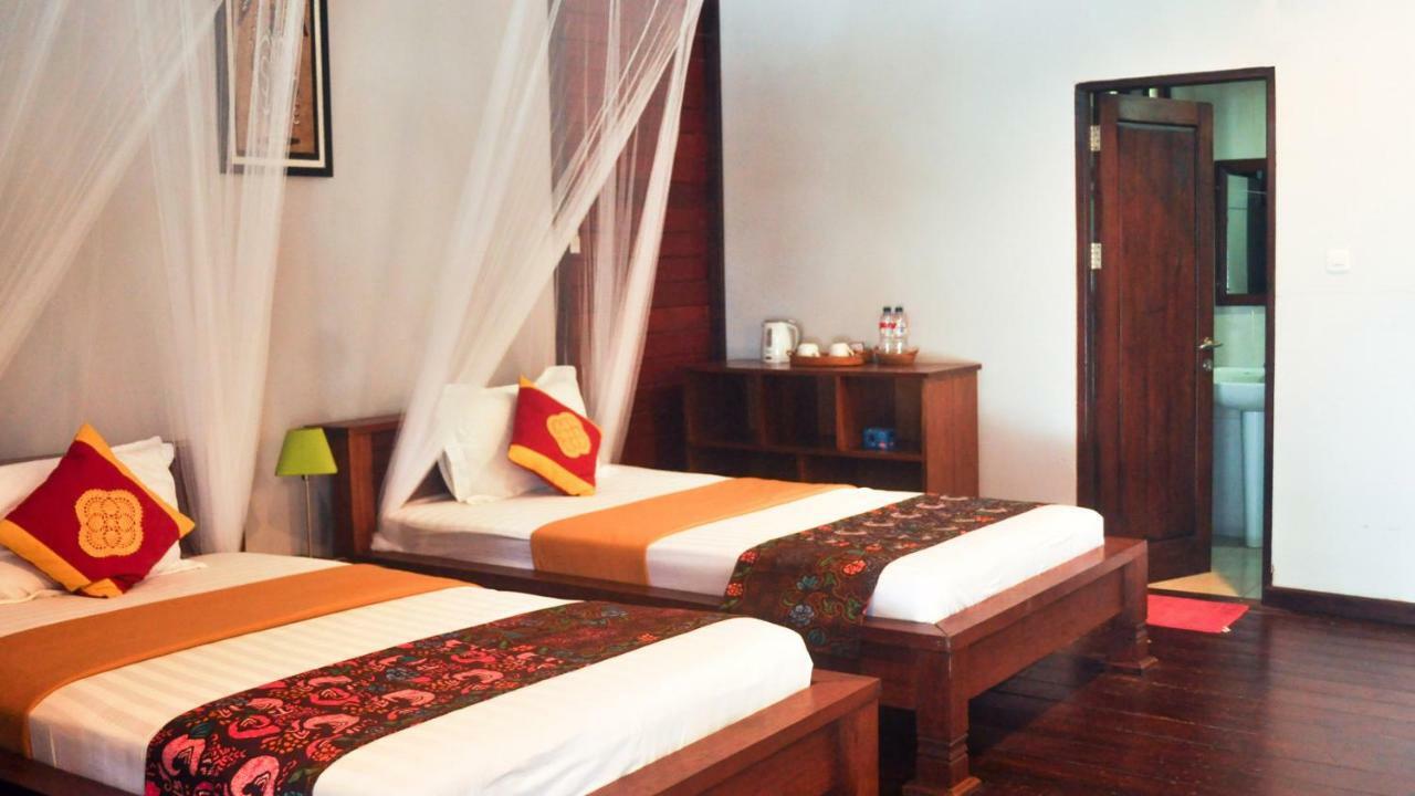 วายโว ไดฟ์ รีสอร์ต ราจา อัมพัต Hotel Rabia ภายนอก รูปภาพ